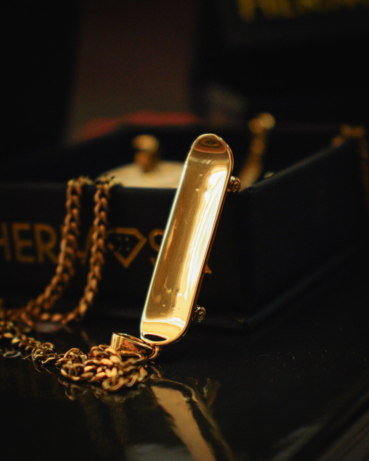 Skateboard Pendant & Ring Bundle (Gold)